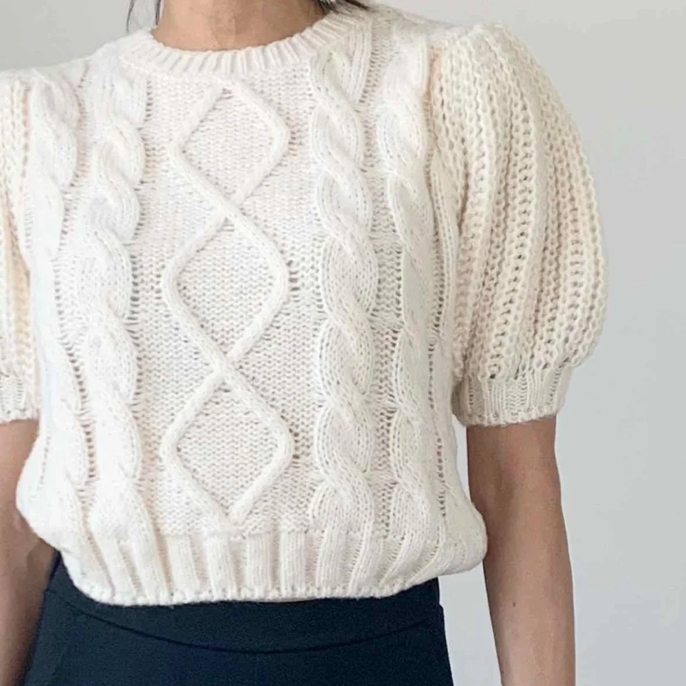 NEW CHUNKY CABLE KNIT PUFF SLEEVE SWEATER TOP - ECRU - Picture 4 of 5